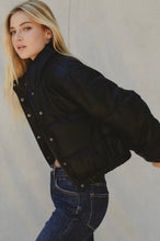 Load image into Gallery viewer, Brandy Puffer Jacket
